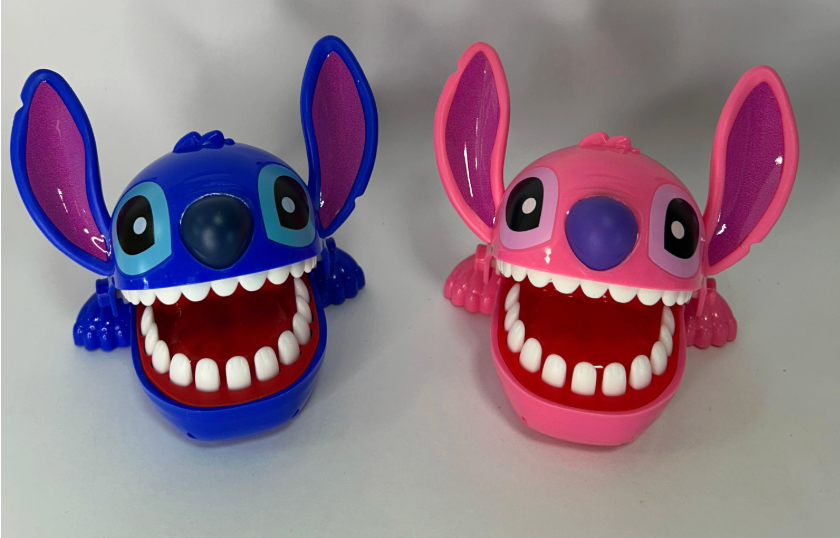JUEGO STITCH ¡TE MUERDE!